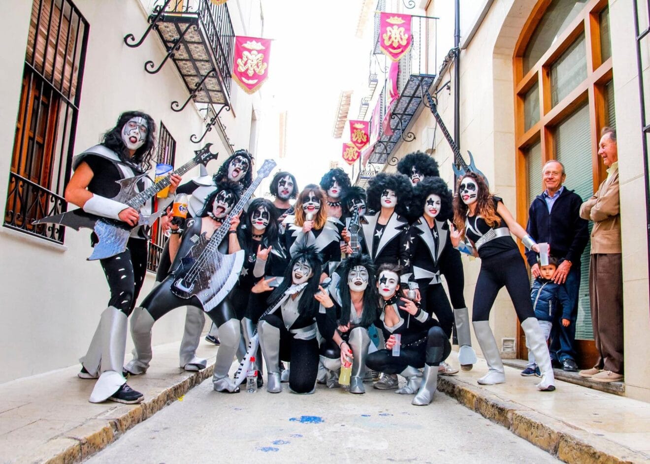 Peña disfrazada en Benissa