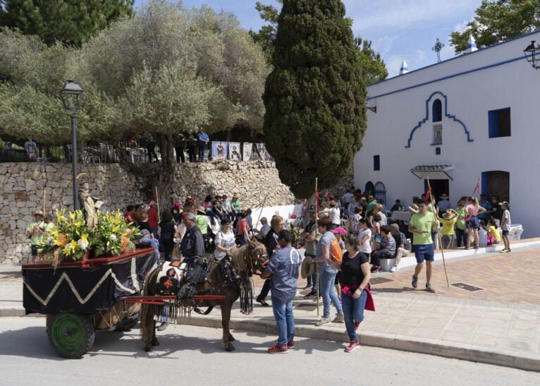 Traslado a la Ermita de la Font Santa de la imagen de Sant Vicent