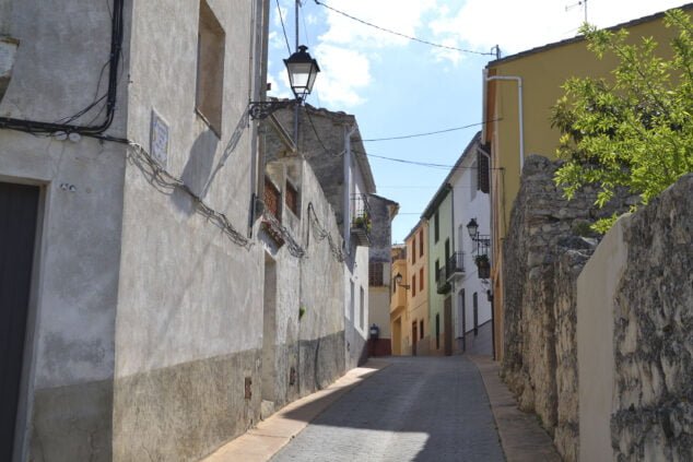 Imagen: Calle en Alcalà de la Jovada