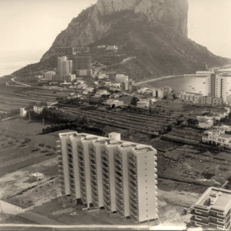 Edificio El Dorado mitad de los años 1960 - Foto Jackycalp Ifac