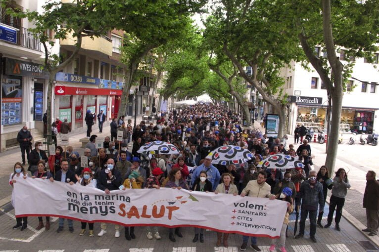 xito de participación en la manifestación en Dénia