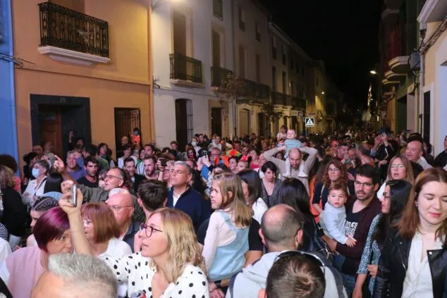 El Carnaval más famoso de la Marina volvió a tomar las calles para hacer vibrar a Pego de nuevo 62 festival darts esceniques pego 202247