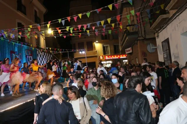 El Carnaval más famoso de la Marina volvió a tomar las calles para hacer vibrar a Pego de nuevo 78 festival darts esceniques pego 202279