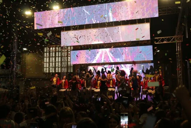 El Carnaval más famoso de la Marina volvió a tomar las calles para hacer vibrar a Pego de nuevo 8 festival darts esceniques pego 202295