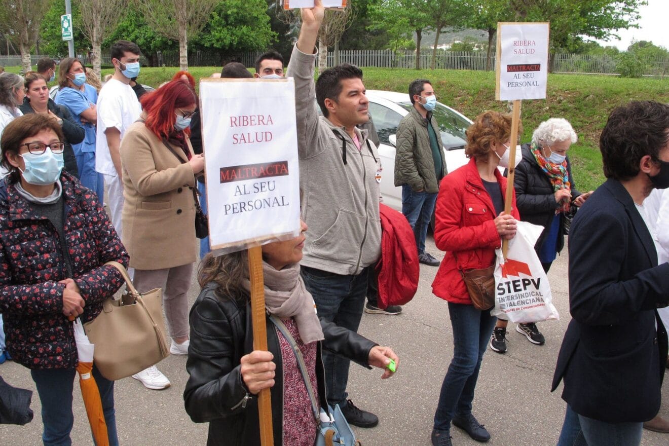 Manifestación en el Hospital de Dénia 12