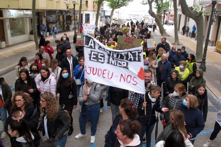 Manifestación por la sanidad comarcal en Dénia 11