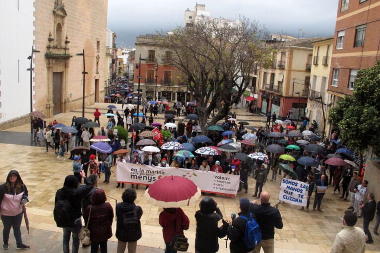 Manifestación por la sanidad comarcal en Dénia 33