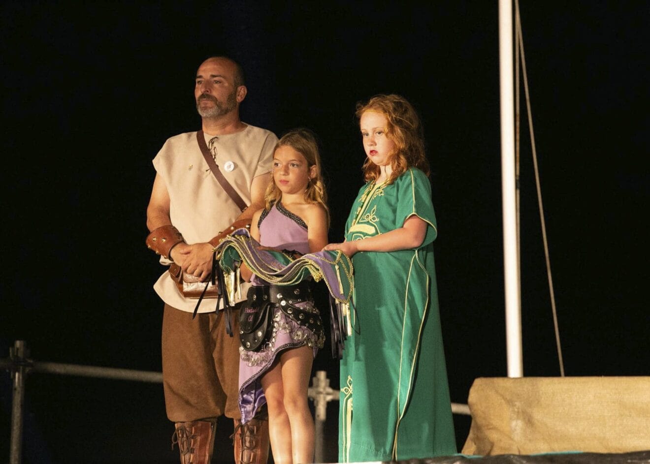 Nuevas generaciones en la presentación de banderines