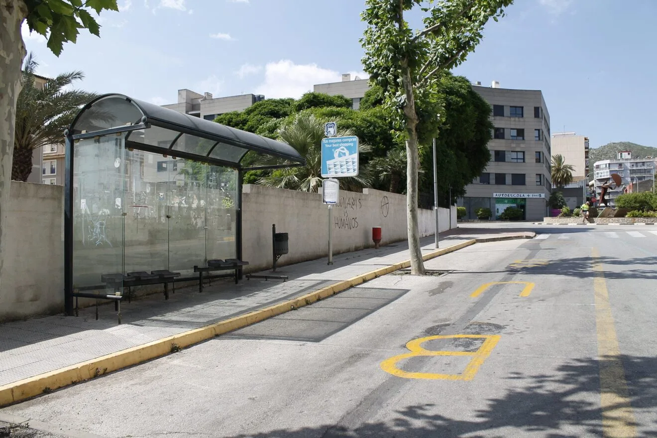 Parada de autobús en Pedreguer