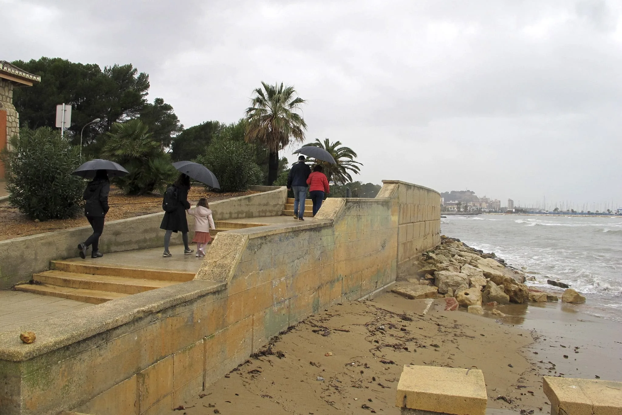 paseo de la marineta de denia el pasado ano 1