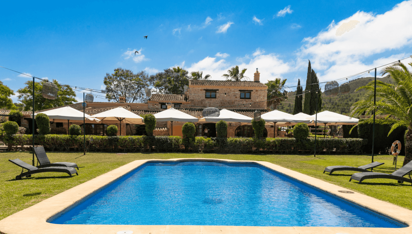 Piscina al aire libre de Vall de cavall
