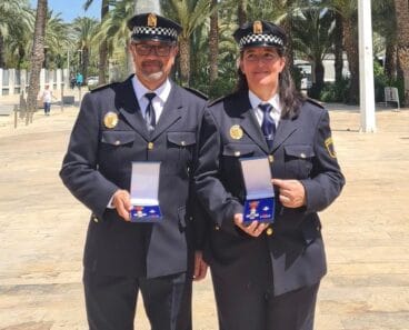 Policias locales Pedreguer cruz al merito policial