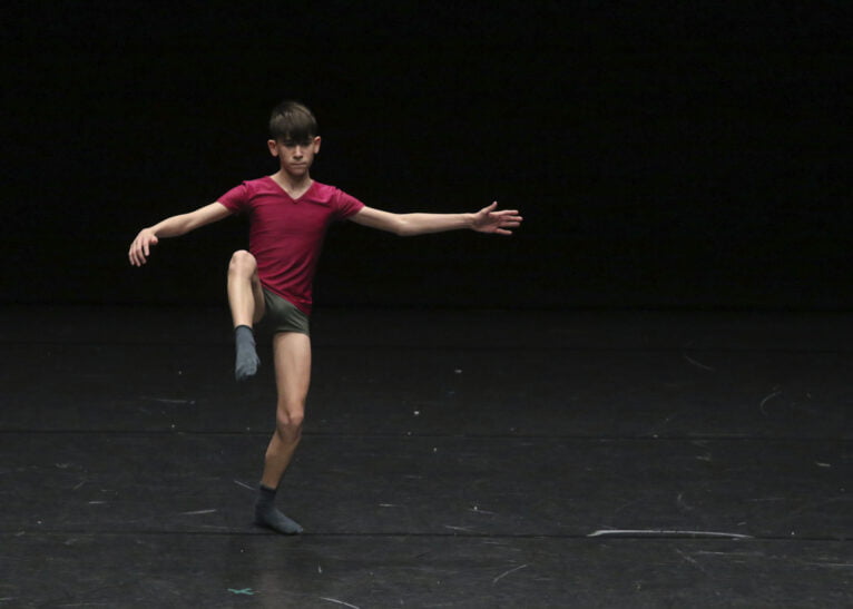 Toni Ferrando Moll, campeón nacional de danza contemporánea (3)