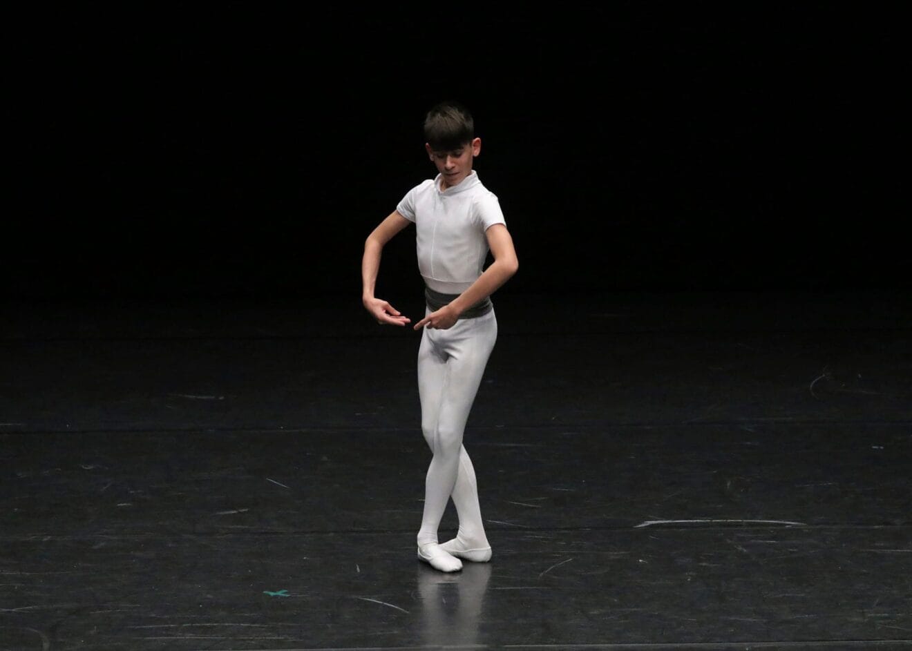 Toni Ferrando Moll, campeón nacional de danza contemporánea (5)