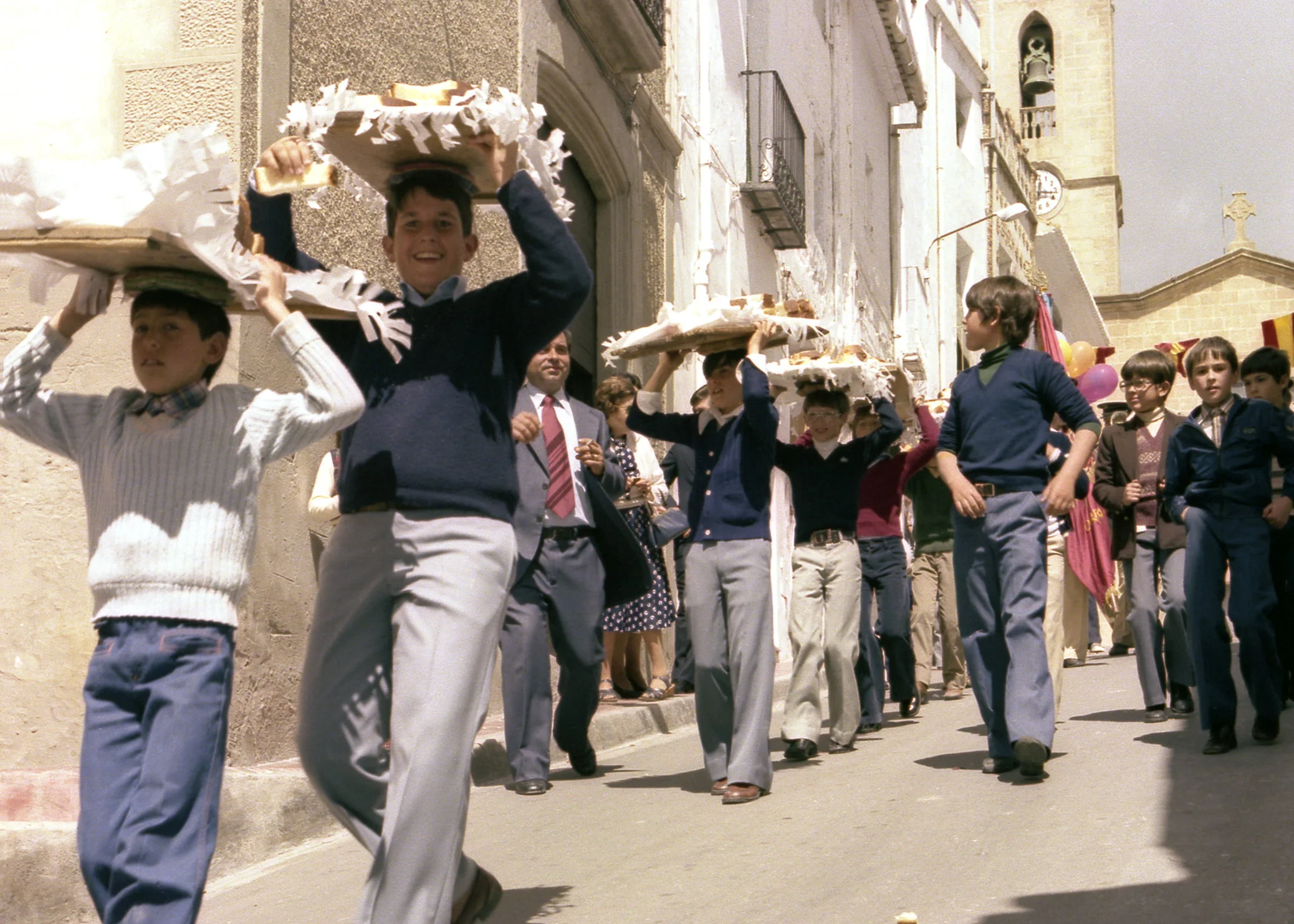 Tradicional procesión de panes de la rosa en el 1978