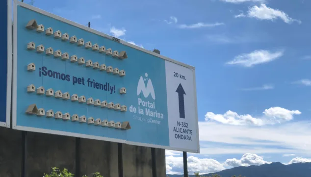 Imagen: Vallas Pet Friendly de Portal de la Marina