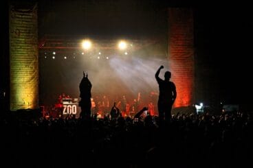 Ambiente en el concierto de Zoo y Maluks en Dénia