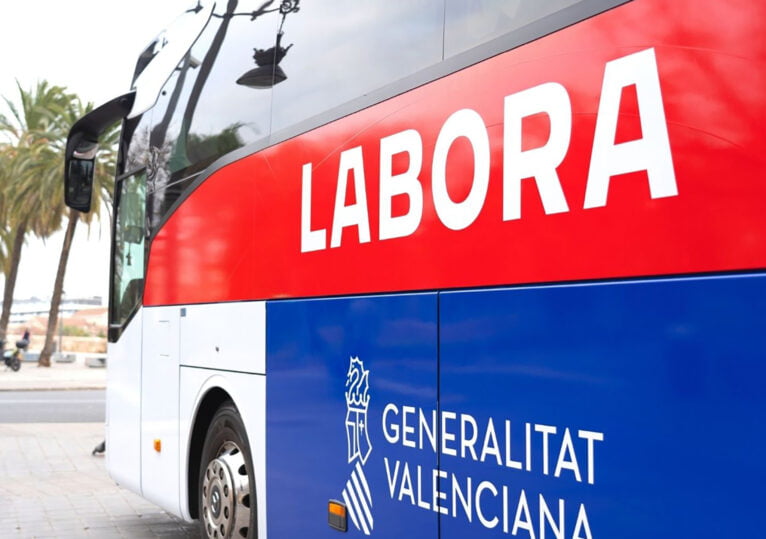 Ônibus de Labora que visitará Teulada-Moraira