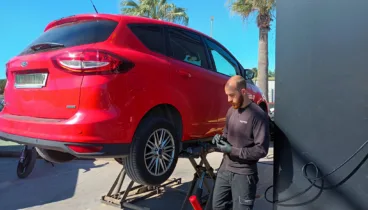 Cuentan con profesionales expertos en el mantenimiento del automóvil