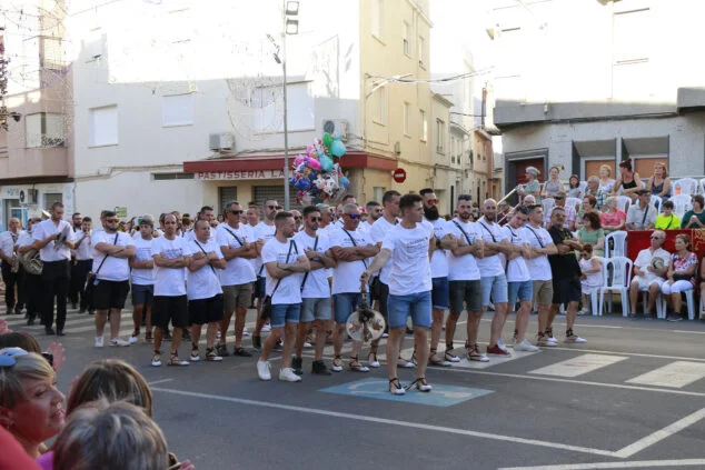 Imagen: Filà Albardins en la Vespra de la Festa de Pego 2022