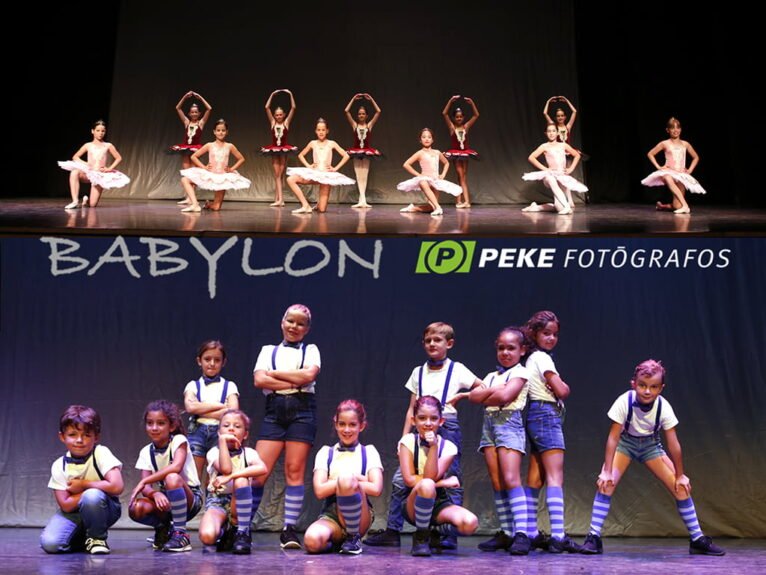 Grupos de baile de Babylon