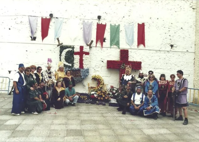 ofrenda en honor al santo cristo de moraira decada1990 antonio ivars valles