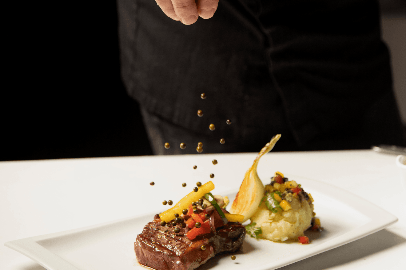 Platos con combinaciones llamativas de sabores y texturas