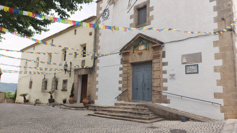 Plaza de la Iglesia de Jesús Pobre