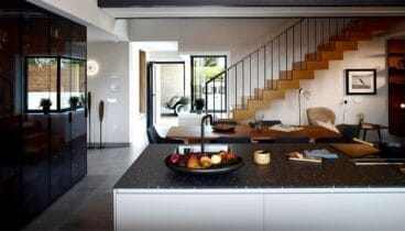 Cocina abierta junto al comedor