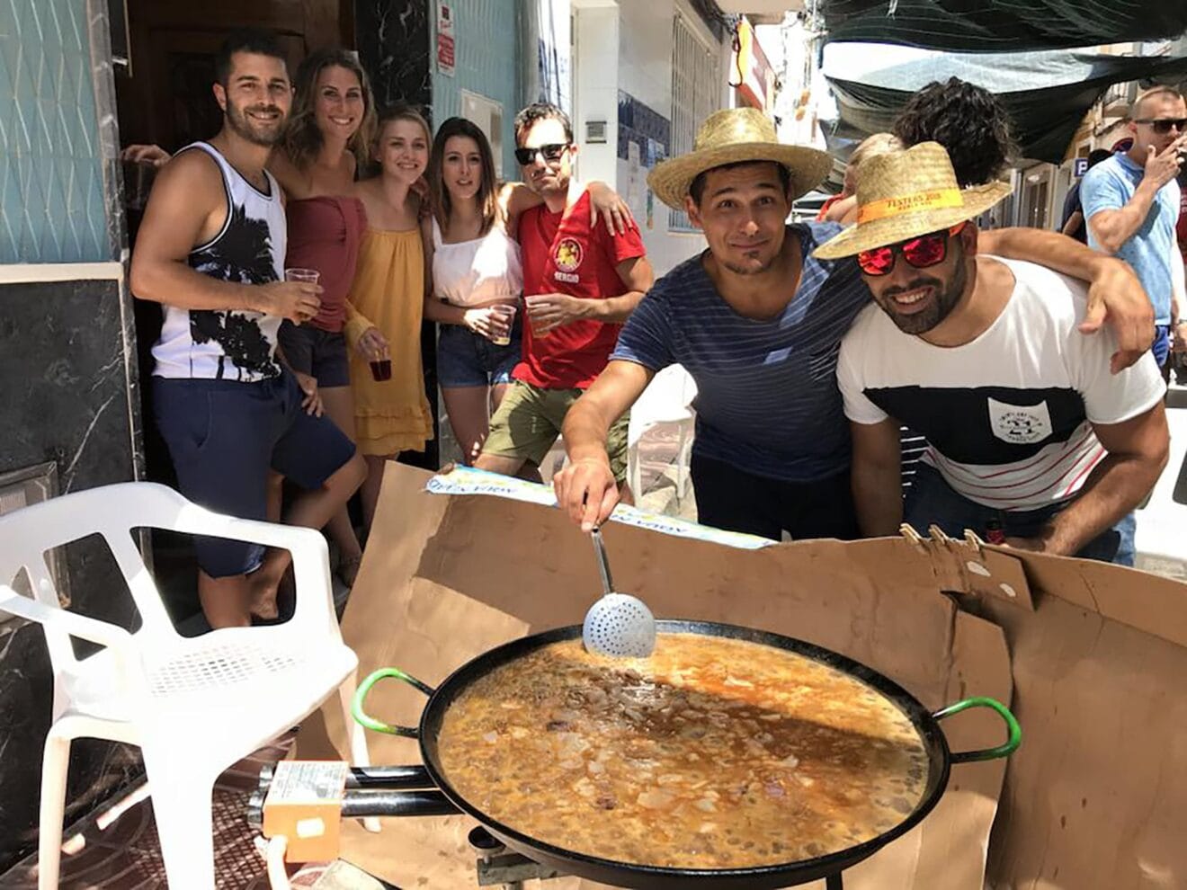 Concurso de fideuà en las fiestas patronales de Benitatxell en 2018