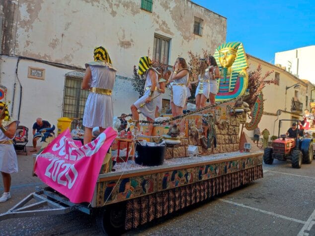 desfile de carrozas comparsas y cavalcadures soledat 2022 38