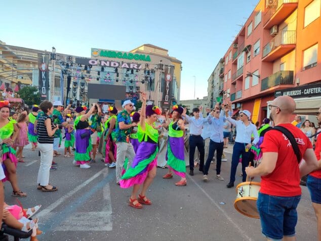 desfile de carrozas comparsas y cavalcadures soledat 2022 65