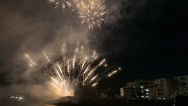 Espectáculo piromusical en las fiestas de Moraira 05