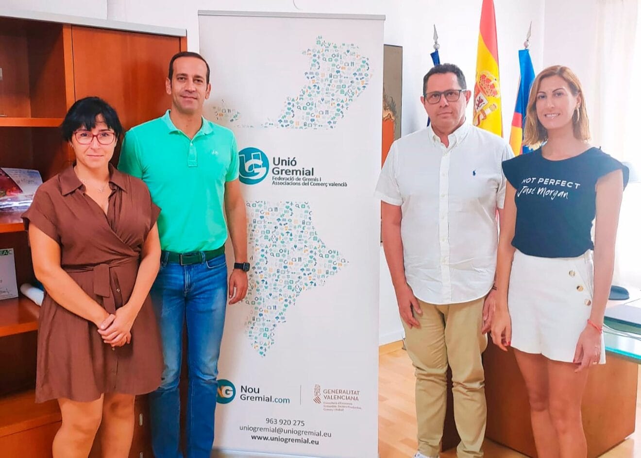 Firma del convenio del bono comercio en Benissa 2022