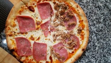 Gran variedad de pizzas caseras