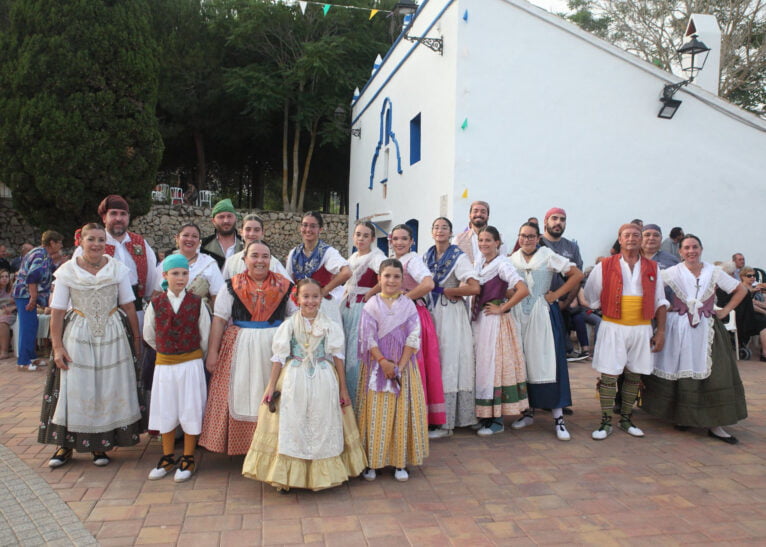 Grupo de Dances de la Font Santa de Teulada-Moraira