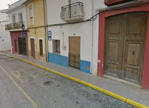 Imagen: Parada de autobús en Orba