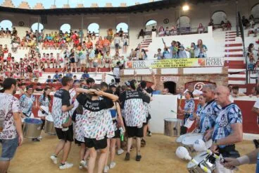 Peñas y quintadas en las fiestas de Sant Jaume de Ondara 03