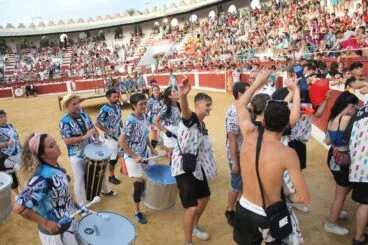 Peñas y quintadas en las fiestas de Sant Jaume de Ondara 04