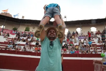 Peñas y quintadas en las fiestas de Sant Jaume de Ondara 19