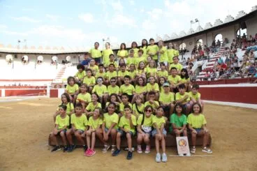 Peñas y quintadas en las fiestas de Sant Jaume de Ondara 30