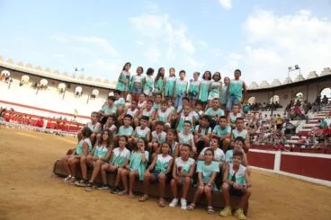 Peñas y quintadas en las fiestas de Sant Jaume de Ondara 32