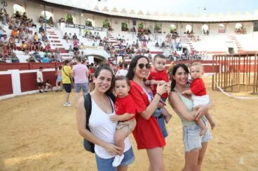 Peñas y quintadas en las fiestas de Sant Jaume de Ondara 51