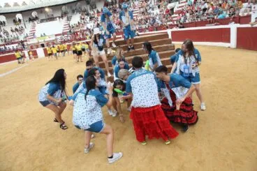 Peñas y quintadas en las fiestas de Sant Jaume de Ondara 63