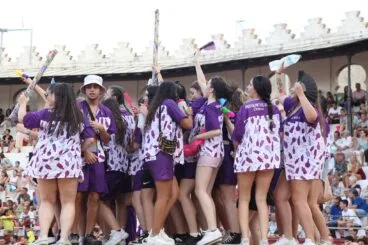 Peñas y quintadas en las fiestas de Sant Jaume de Ondara 88