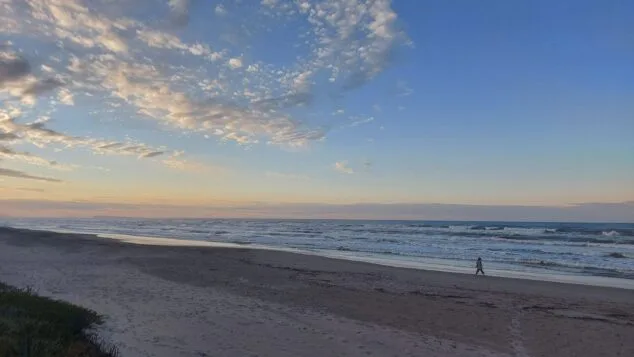 Imagen: Playa Santa Ana de Dénia