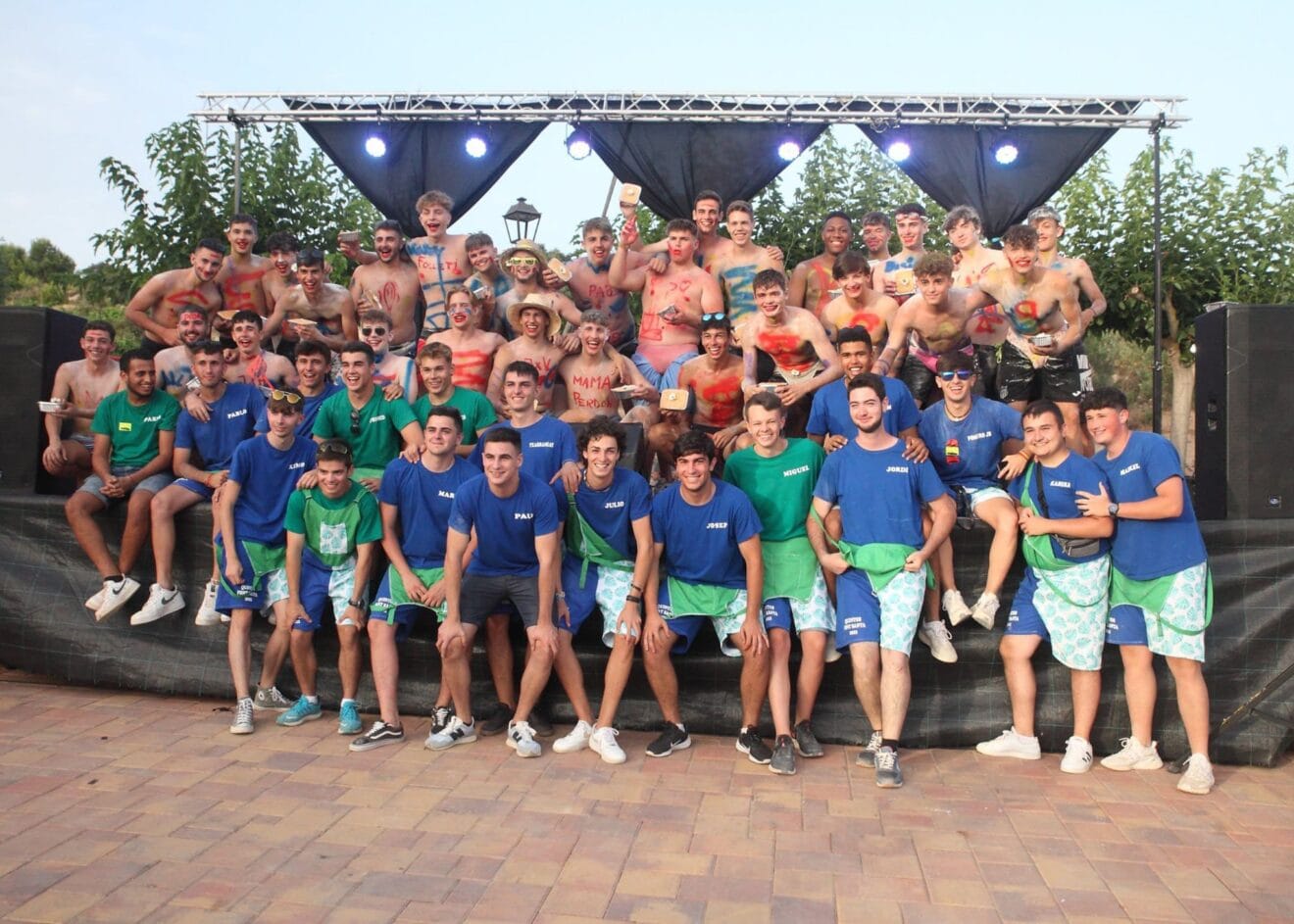 Quintos 2022 y 2023 el domingo de las fiestas de la Font Santa de Teulada