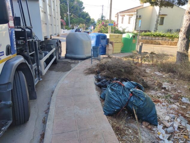 Image: Garbage in Benissa