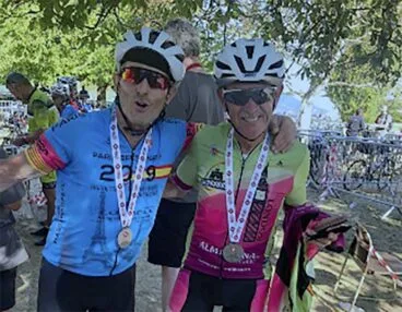 ciclistas da marina alta na prova de inglaterra