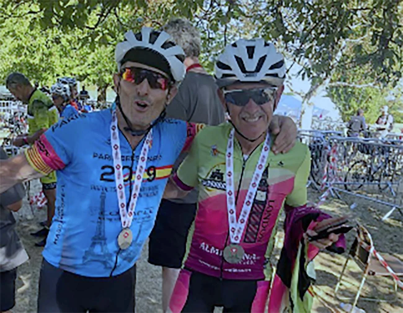 ciclistas de la marina alta en la prueba de inglaterra